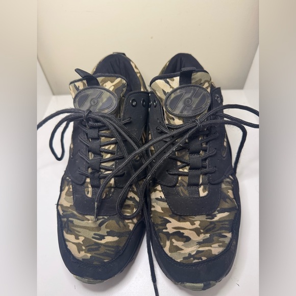 Heelys Force Sneakers Size 5 Youth Camouflage Black Green - Picture 2 of 8